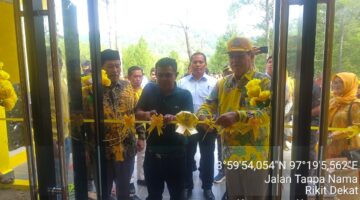 Gedung Sekretariat DPD II Golkar Akhirnya Diresmikan Oleh Pengusaha Sukses Asal Gayo Lues.